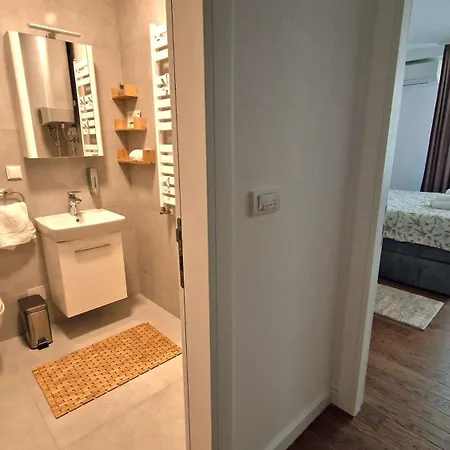 Fluvius - Planet Nis, Free Parking * Ni